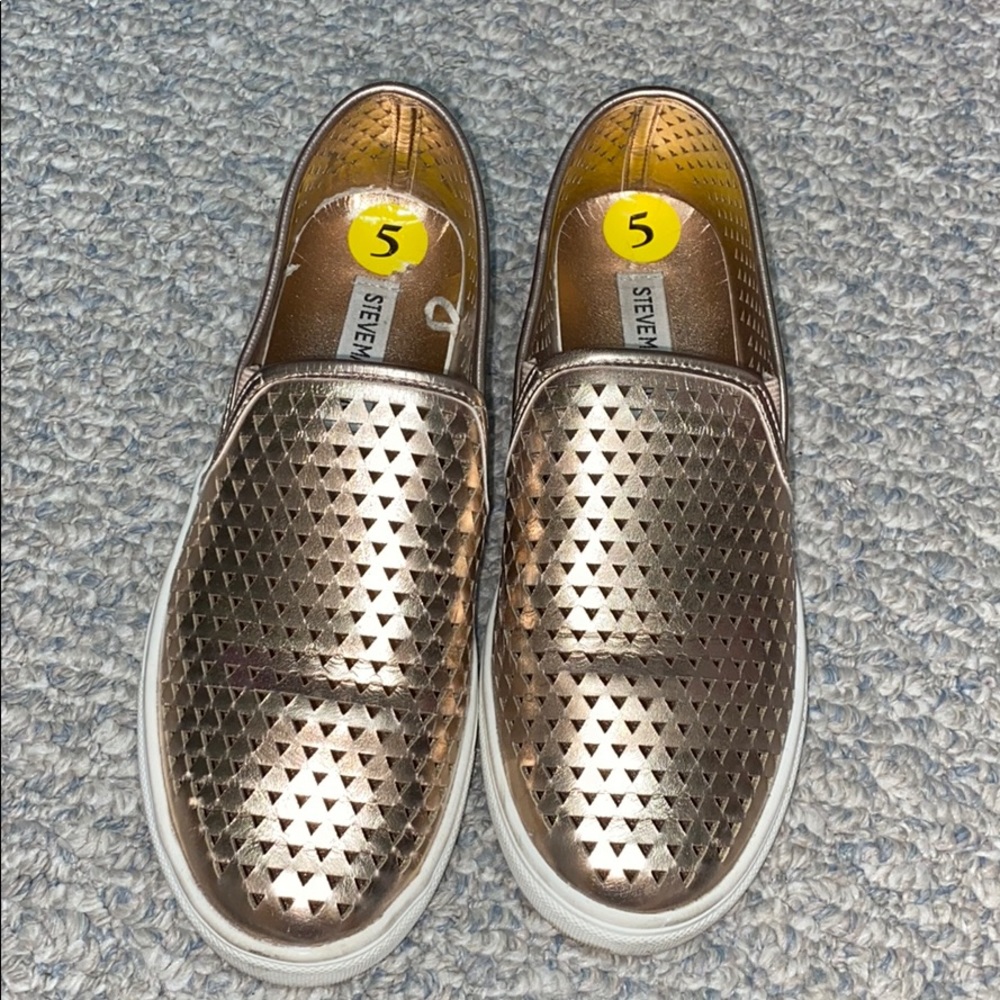 Steve Madden sneakers